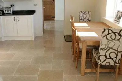 tile and grout cleaning service