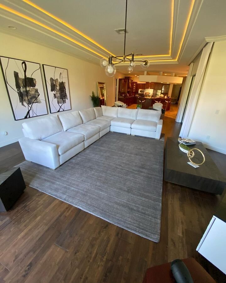 upholstery cleaning service